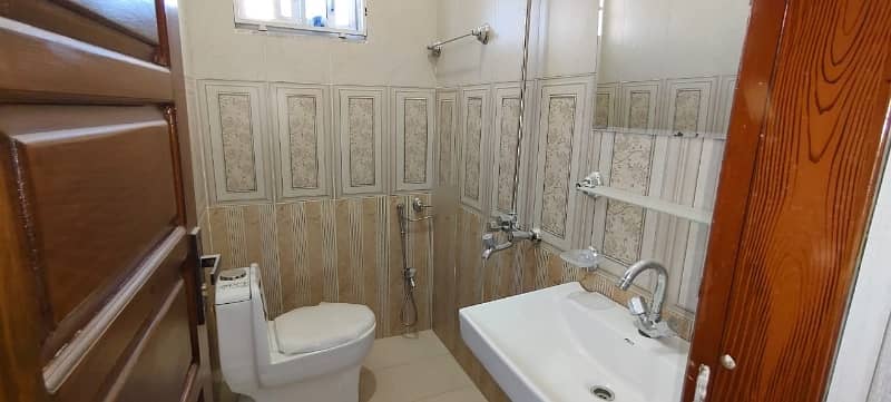 House For rent Is Readily Available In Prime Location Of F-15 14