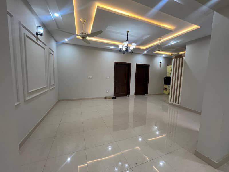 8 MARLA BRAND NEW HOUSE FOR SALE in FAISAL TOWN BLOCK A 6