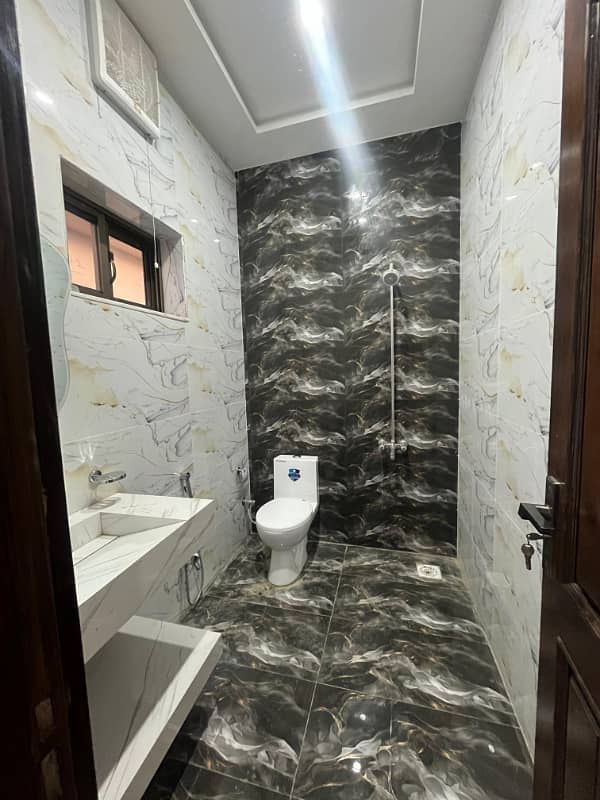 8 MARLA BRAND NEW HOUSE FOR SALE in FAISAL TOWN BLOCK A 7