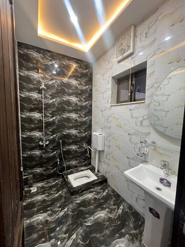 8 MARLA BRAND NEW HOUSE FOR SALE in FAISAL TOWN BLOCK A 15