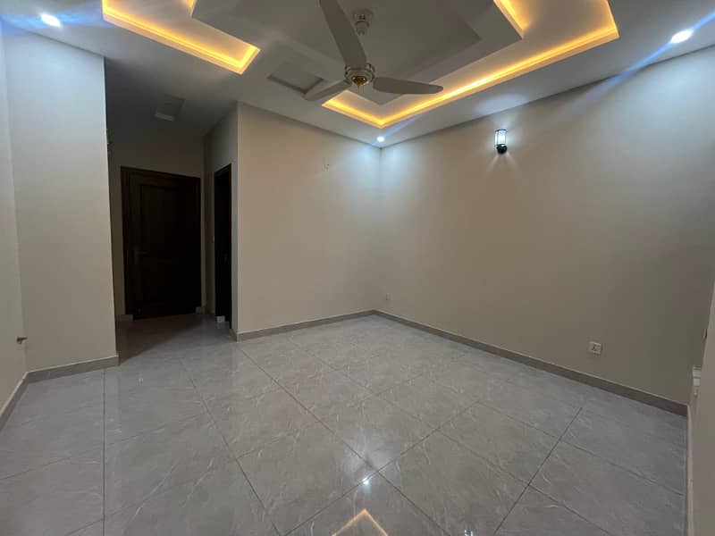 8 MARLA BRAND NEW HOUSE FOR SALE in FAISAL TOWN BLOCK A 18