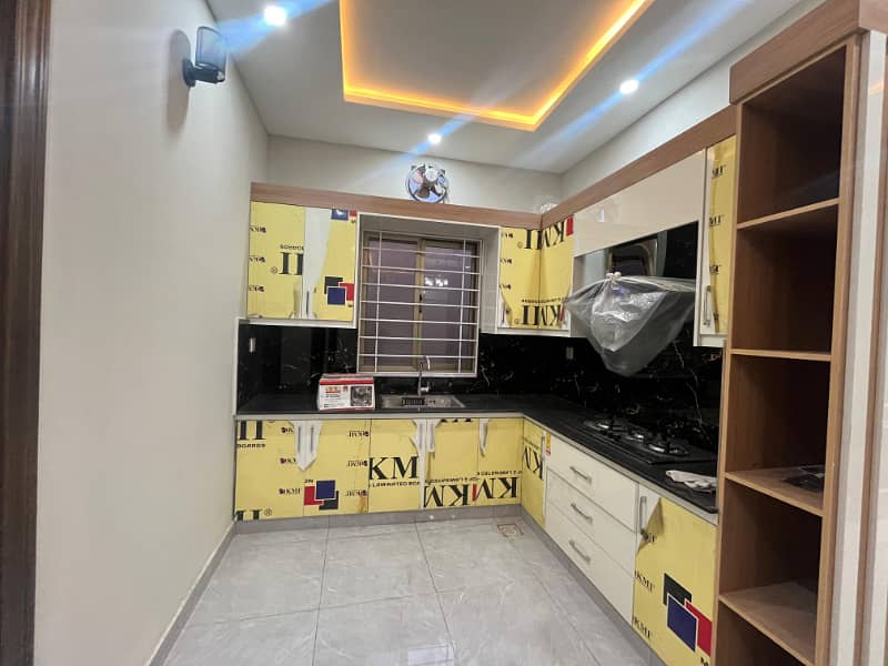 8 MARLA BRAND NEW HOUSE FOR SALE in FAISAL TOWN BLOCK A 21