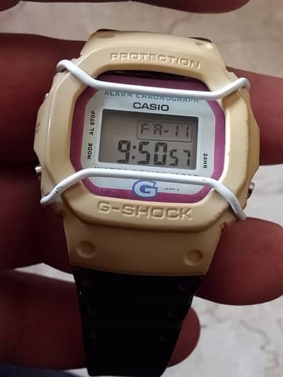 Casio G shock Dw 520
