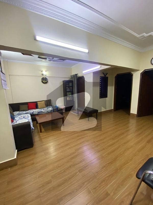 Gulshan Iqbal Block 13D2 Double Flat For Sale 3