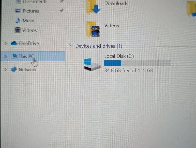 google pixel laptop. corei5 7th generation 8 gb ram 1.20 hz 4
