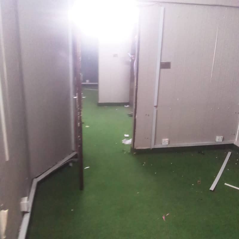 Office Space for Rent Gulshan-e-Iqbal Block 13-A | 4 Rooms | 3rd Floor | 850 Sq. Ft. 11