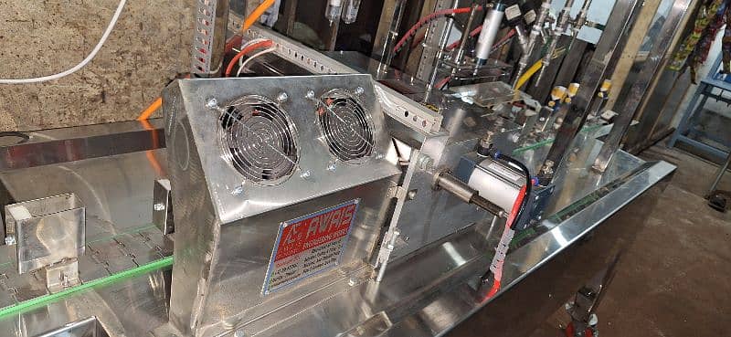 Tetra Pak and Bottle juice Filling Packing Machine in SS Plant 11