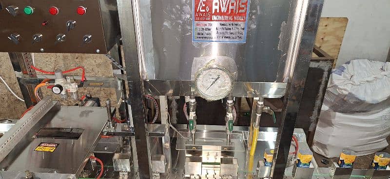 Tetra Pak and Bottle juice Filling Packing Machine in SS Plant 13