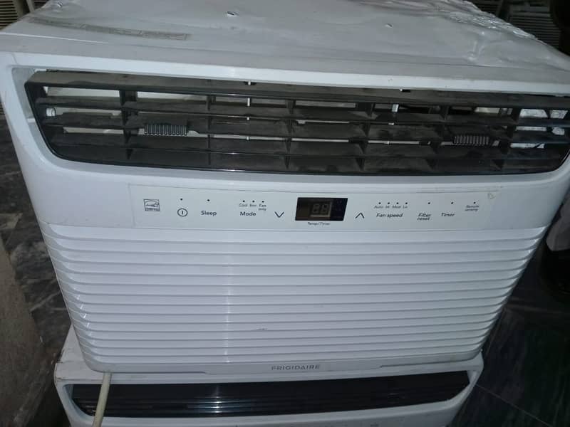 Window Ac 0.5 Ton / American Lot Branded 1