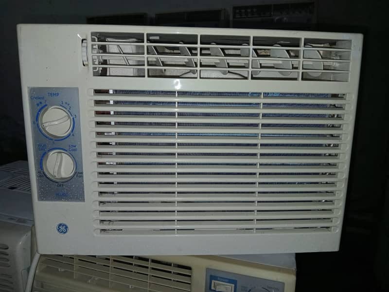 Window Ac 0.5 Ton / American Lot Branded 5