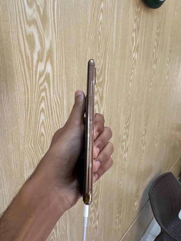 iphone xs max pta approved 2