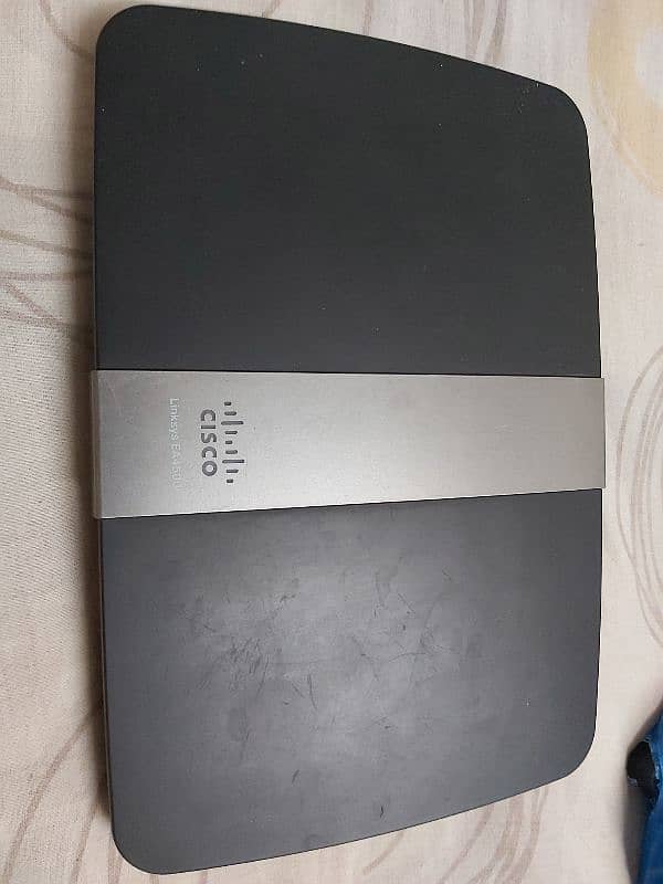 wifi router dual band EA4500 CISCO 0