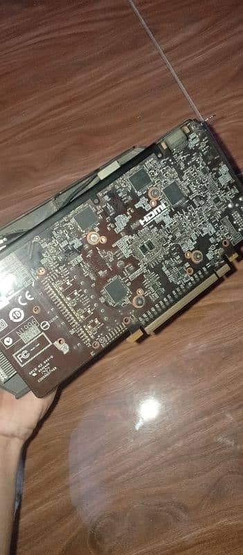 Nvidia GeForce GTX 660 2gb ddr5 192 bits 2