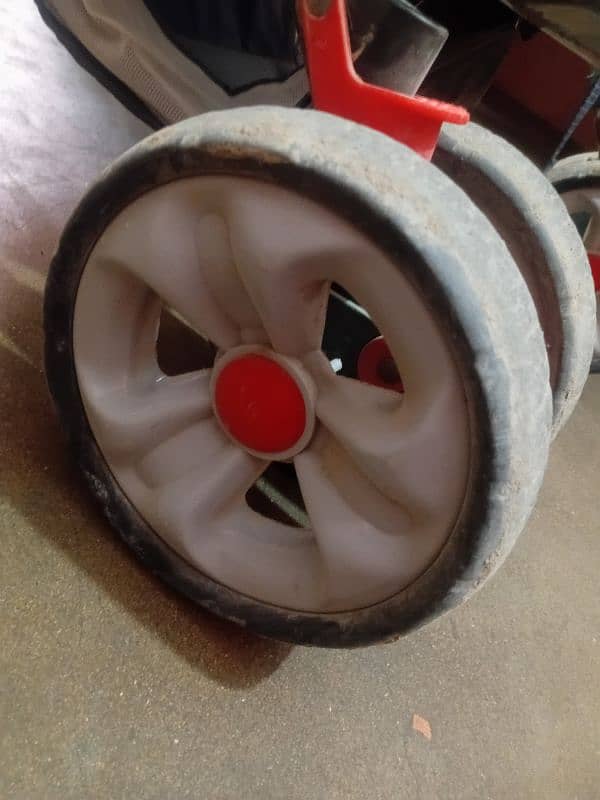 pram in good condition 0