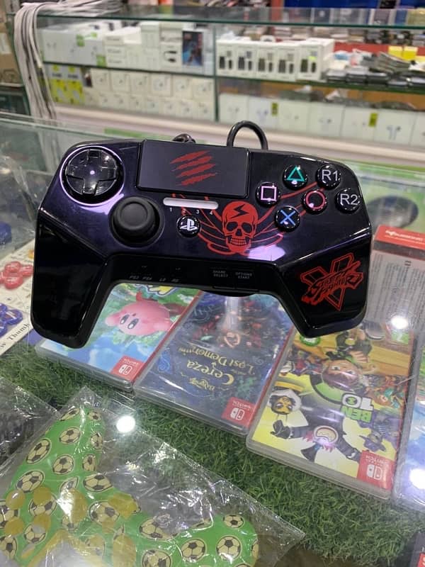 PS3 and PS4 street fighter v edition controller 2