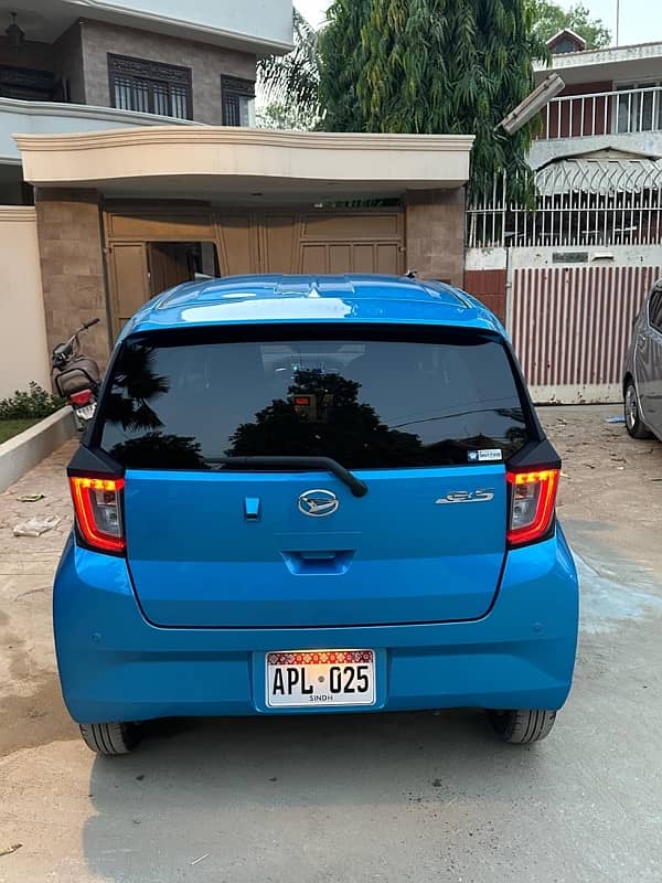 Daihatsu Mira 2021 1