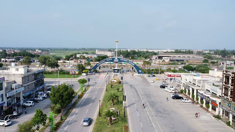 "Hot Deal: Premium 10 Marla Plot In D Block, Central Park Housing Scheme Dont Miss Out!" 1