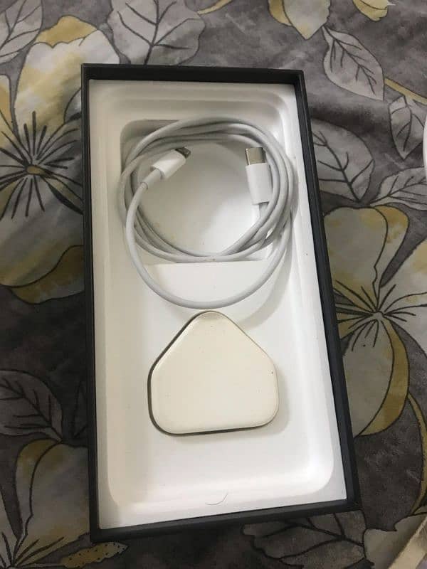 Iphone 7 plus PTA approve for sale! 5