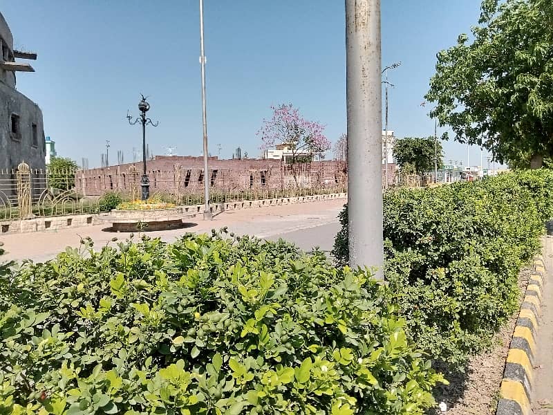 A Great Choice For A Good Location 4 Marla Commercial Plot Available In Master City Housing Scheme 1