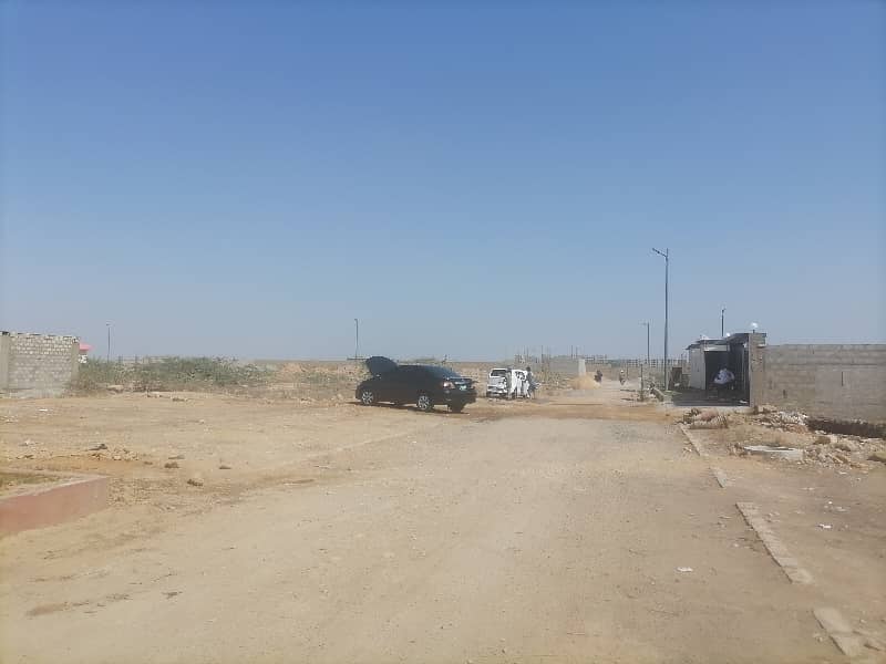 A Well Designed Prime Location Residential Plot Is Up For sale In An Ideal Location In PIDC 0