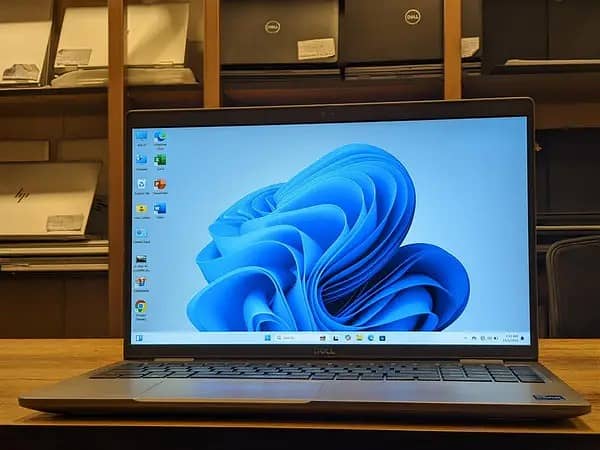 Dell Latitude 5520 Core i5 11th Generation 16/512 1