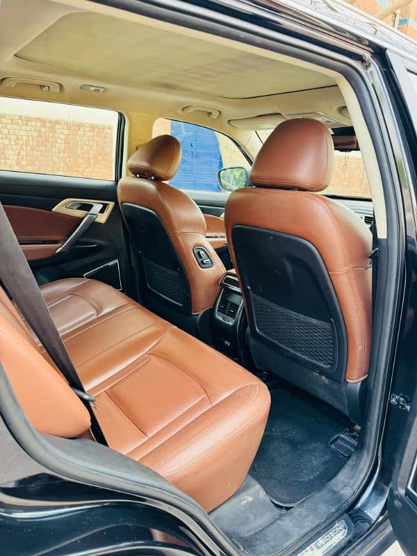 Proton X70 2021 11