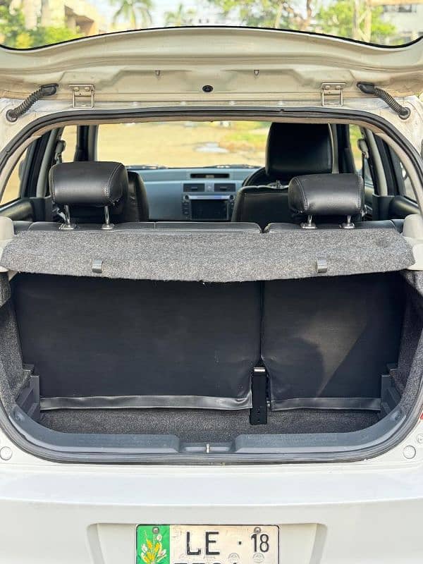 Suzuki Swift 1.3 DLX 2017/2018 10