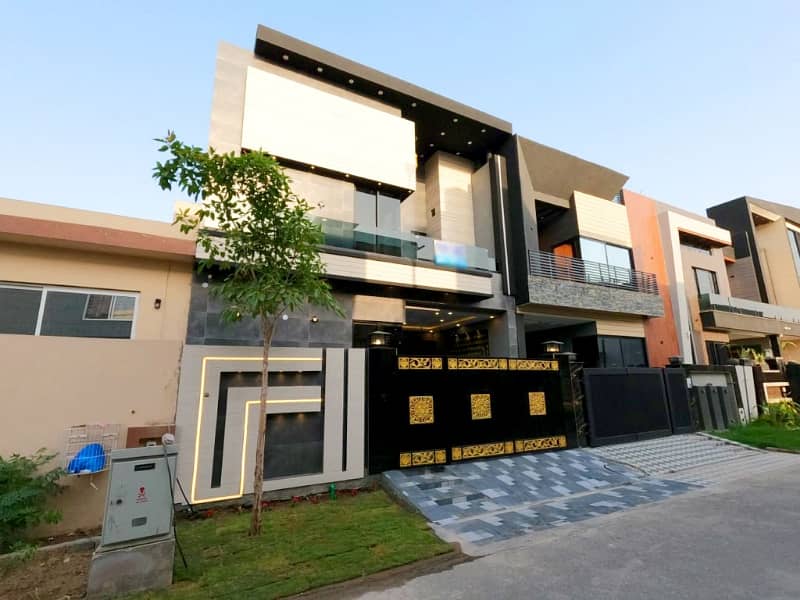 5 Marla Luxury Modern Brand New A Plus Solid Constructed House For Sale And Direct Meeting With Owner In Park View City Lahore. 3