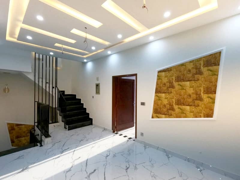 5 Marla Luxury Modern Brand New A Plus Solid Constructed House For Sale And Direct Meeting With Owner In Park View City Lahore. 19