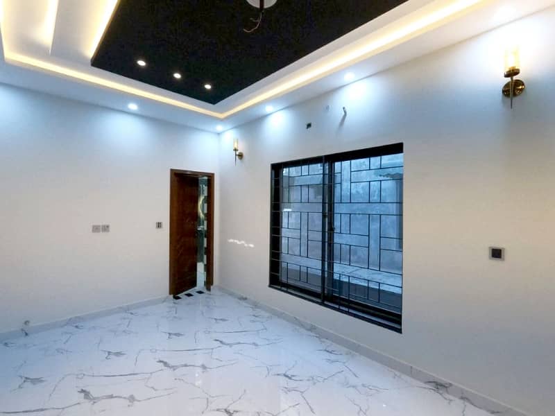 5 Marla Luxury Modern Brand New A Plus Solid Constructed House For Sale And Direct Meeting With Owner In Park View City Lahore. 28