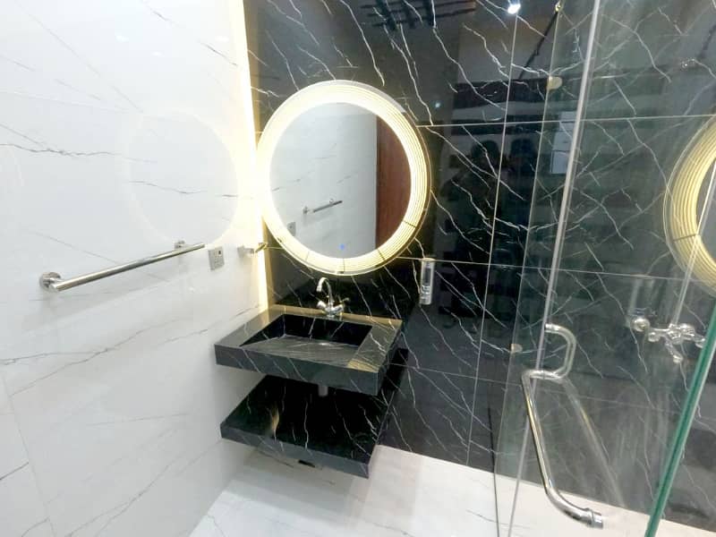 5 Marla Luxury Modern Brand New A Plus Solid Constructed House For Sale And Direct Meeting With Owner In Park View City Lahore. 30