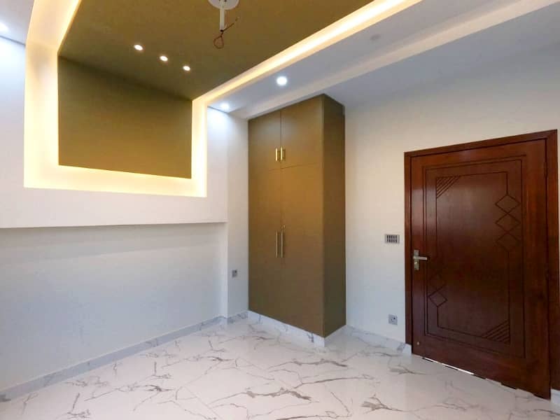 5 Marla Luxury Modern Brand New A Plus Solid Constructed House For Sale And Direct Meeting With Owner In Park View City Lahore. 33