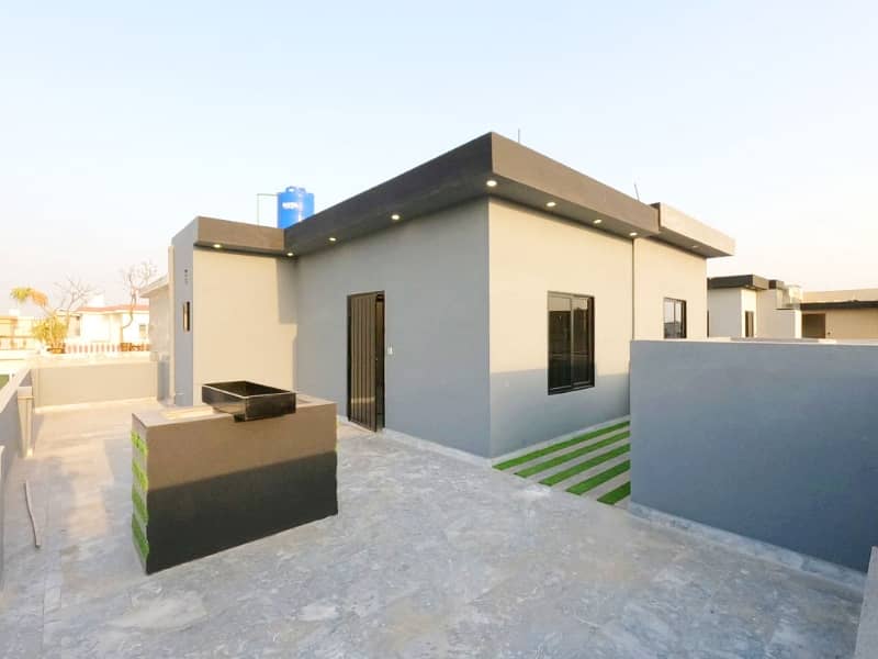 5 Marla Luxury Modern Brand New A Plus Solid Constructed House For Sale And Direct Meeting With Owner In Park View City Lahore. 35