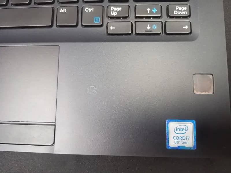 Dell Latitude Laptop 7390 core i7 8th Gen 16/256 gb 4