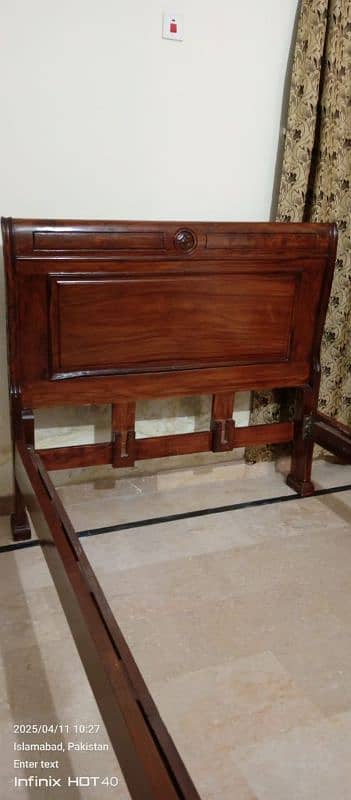 Double bed one side table with medicated form 1