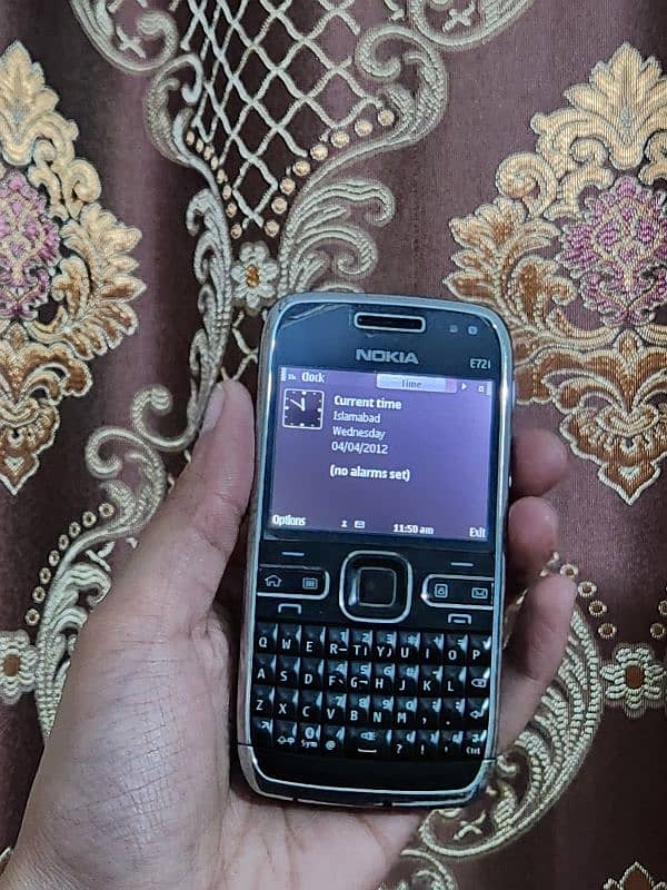 Nokia E72i Business Class better than Apple Samsung OnePlus Google LG 0