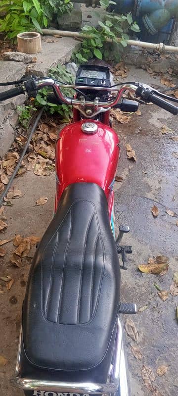 03165301895 4