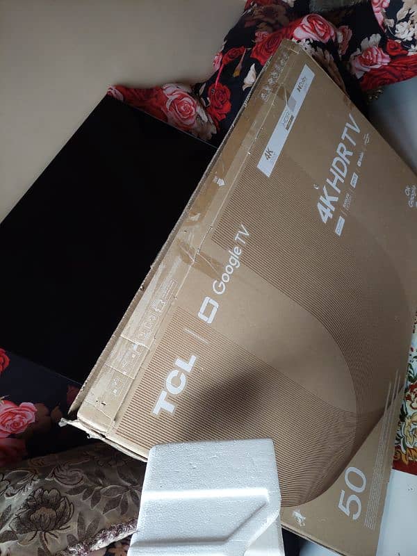 Tcl 4k led Google tv like new 8