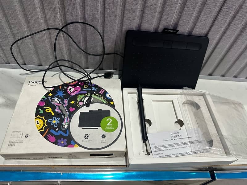wacom bluthoth writing tablet 0