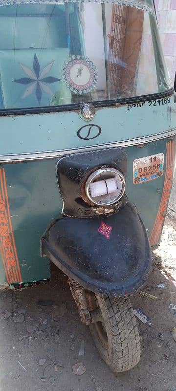 SazGar-2011,Dice-Brake,LPG-Gas Rickshaw,2 Tyer New look like 0