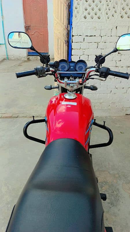 Yamaha yb125z 2019 8