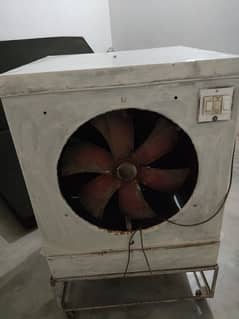 air cooler with movable stand and cover bilkul saaf hai