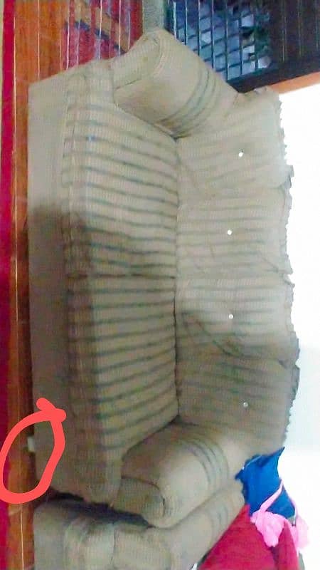 7 seater Sofa Set Urgent Sell 1