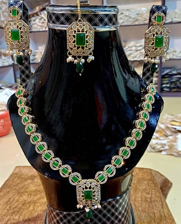 A D SET ARTIFICIAL JEWELLERY 5