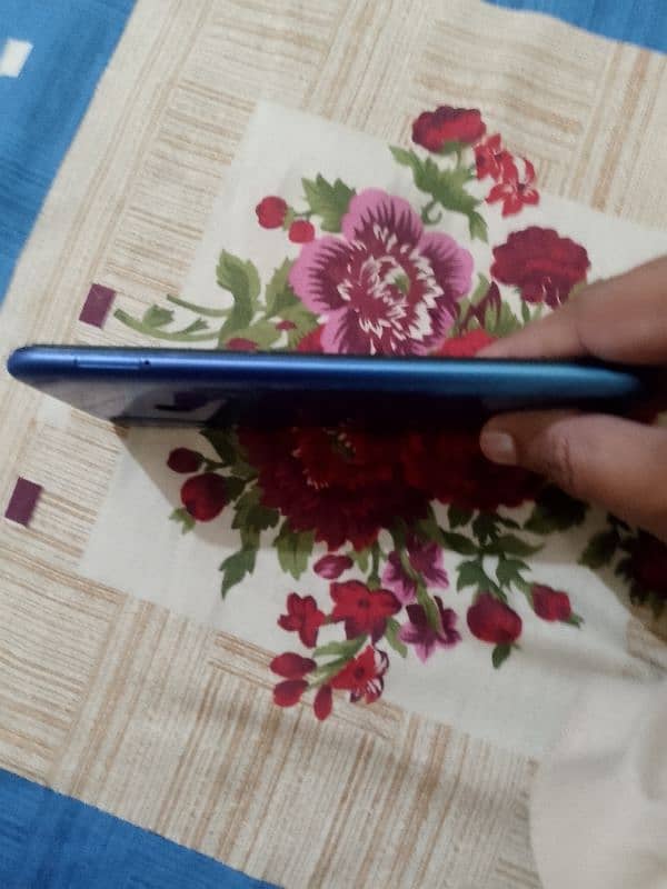 Tecno spark 4 3/32 5