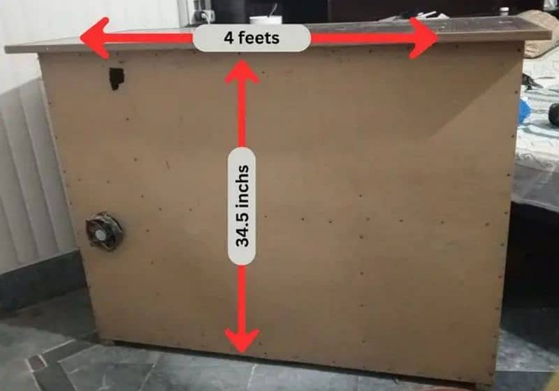 computer Table 3