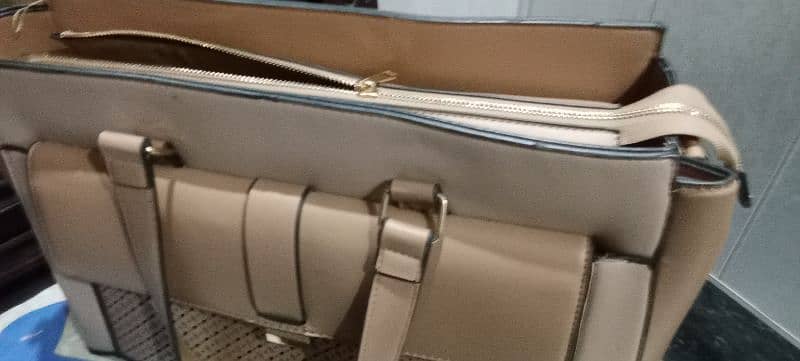 ladies handbags 4