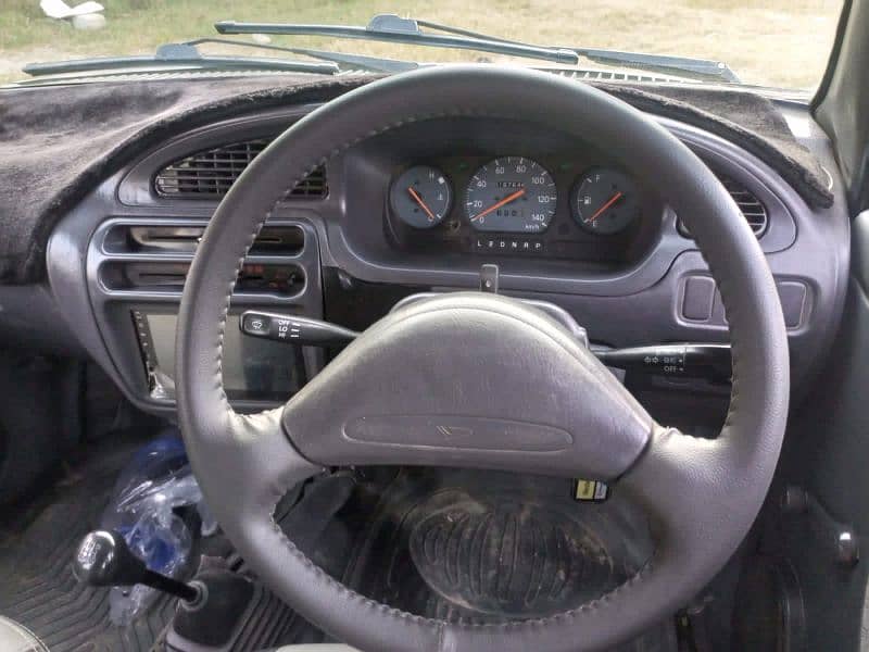 Daihatsu Cuore 2009 6