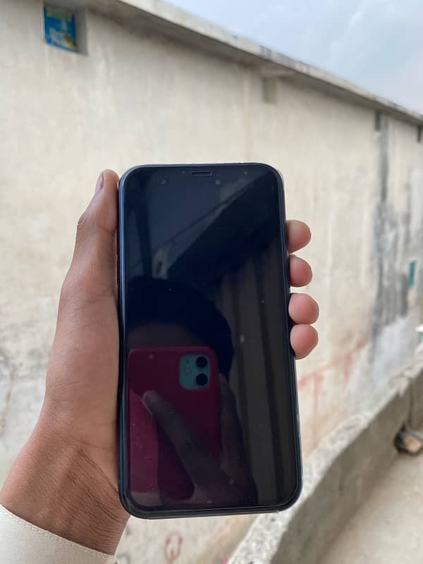 iPhone XR 3