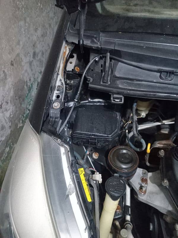 Toyota Vitz 12